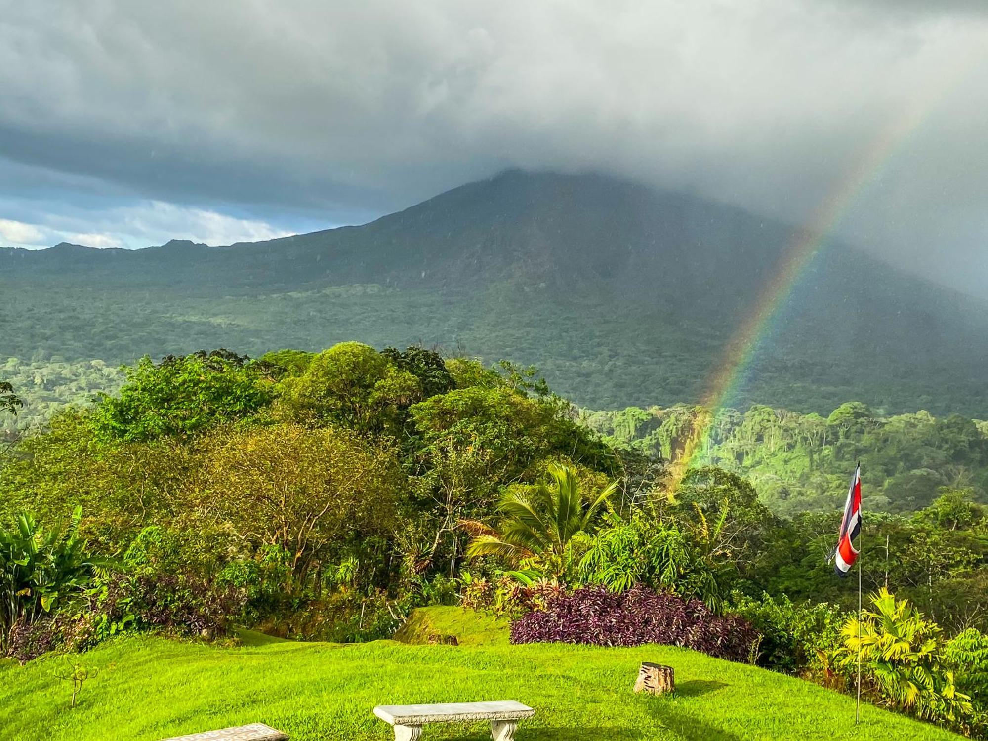 Arenal Garden Lodge El Castillo Exterior photo